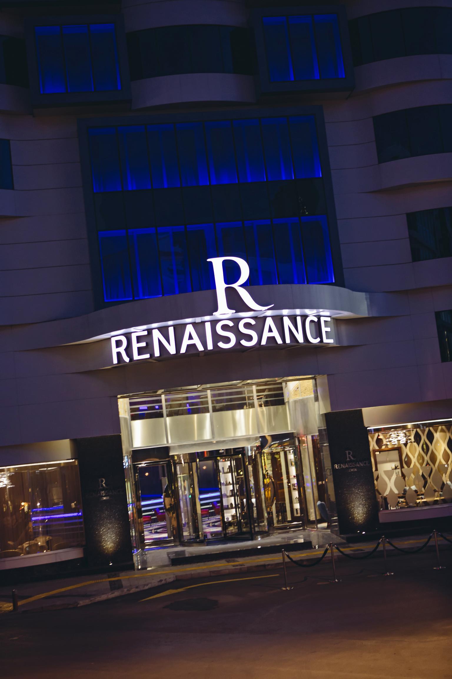 Renaissance Izmir Hotel Экстерьер фото Renaissance Hotel, Cairo